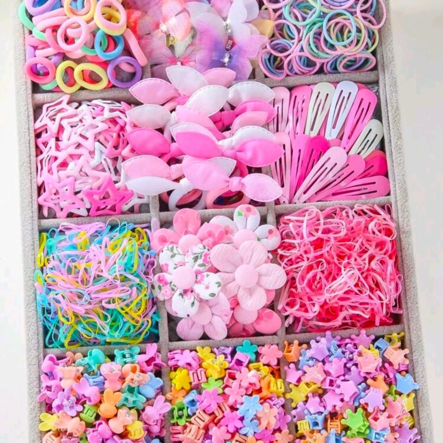 870Pcs Girls Hair Accessories (storage divider not included)